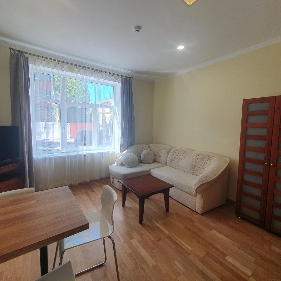 Hot Riga Ernestines Iela 7-1 Enjoy The Feel Of Home And History! Экстерьер фото