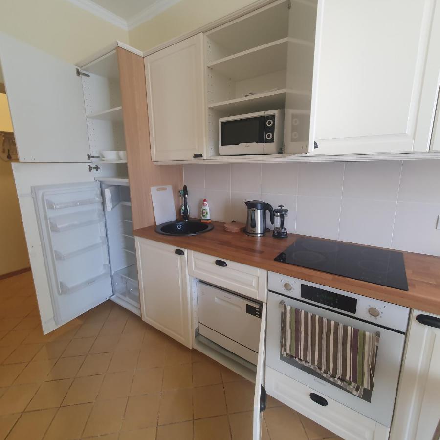 Hot Riga Ernestines Iela 7-1 Enjoy The Feel Of Home And History! Экстерьер фото