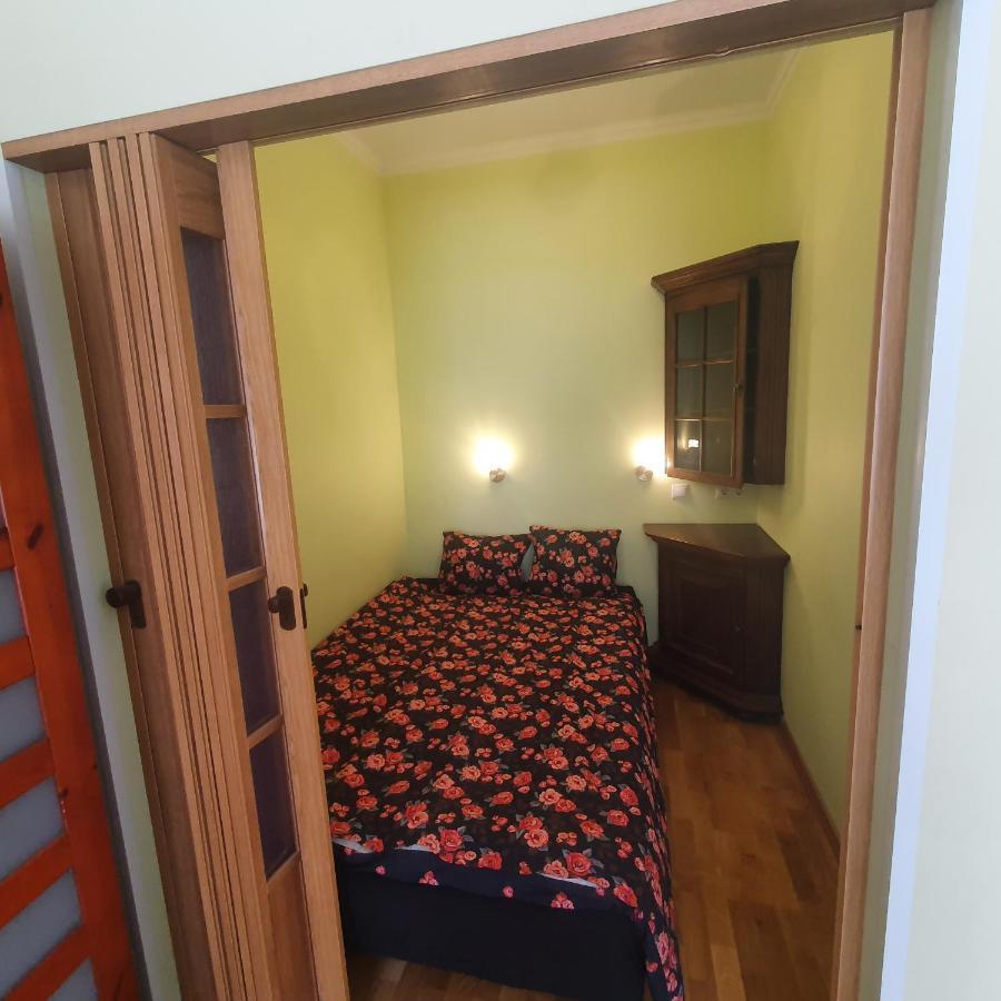 Hot Riga Ernestines Iela 7-1 Enjoy The Feel Of Home And History! Экстерьер фото